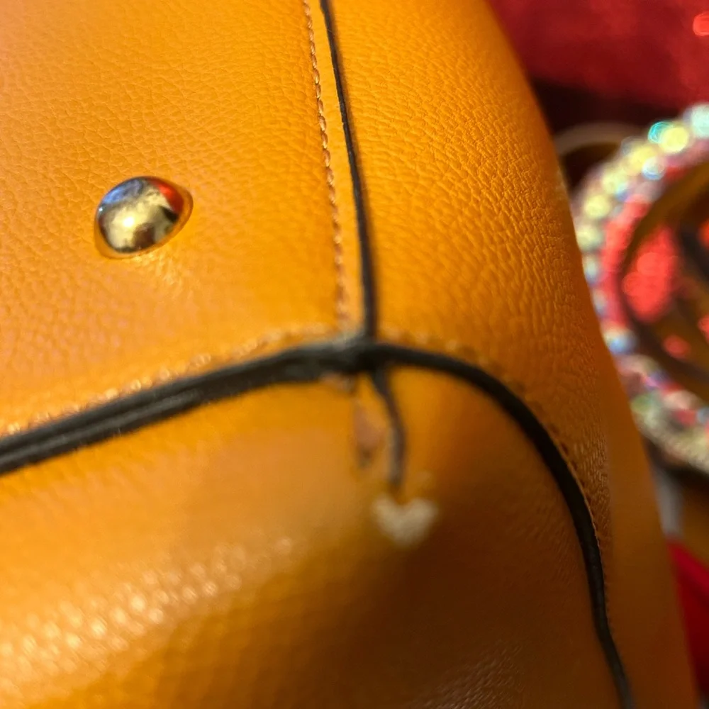 Elegant Mustard Tote Bag with Bow Accent - Picture 8 of 15